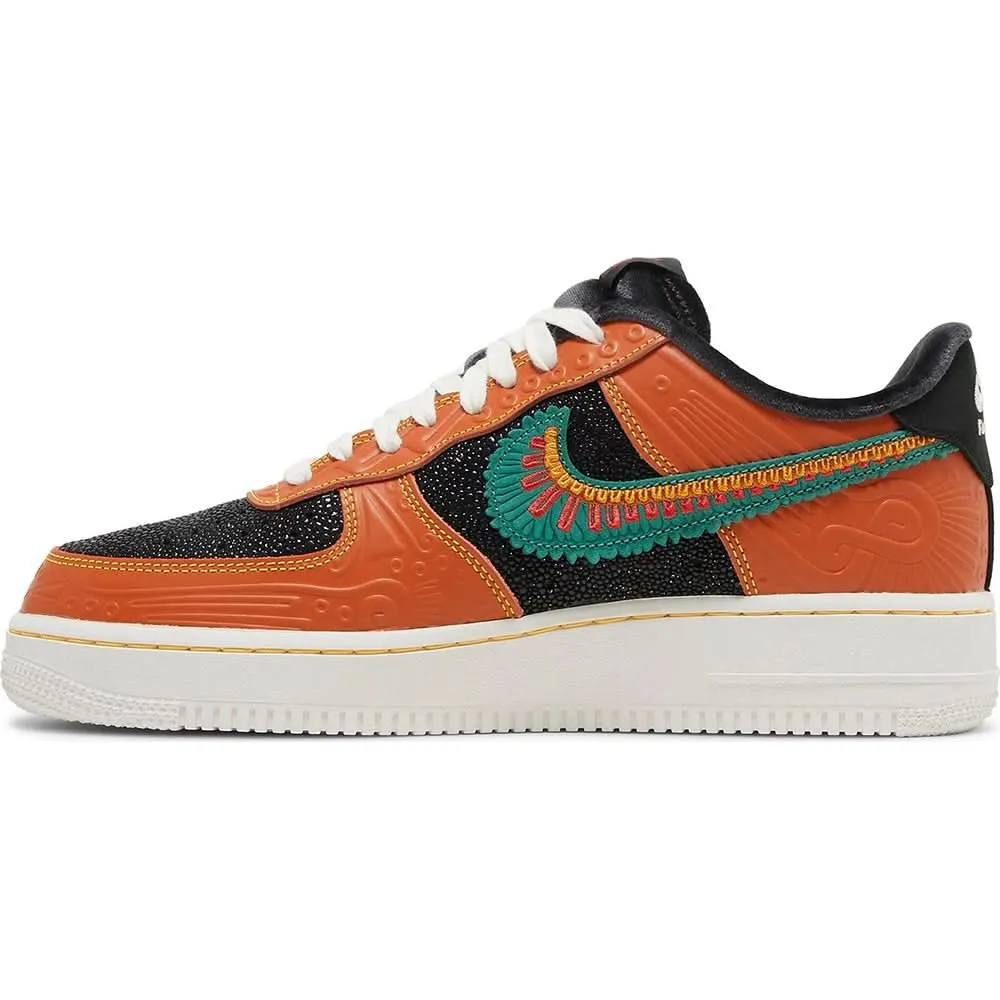 Air Force 1 '07 LX 'SIEMPRE FAMILIA'