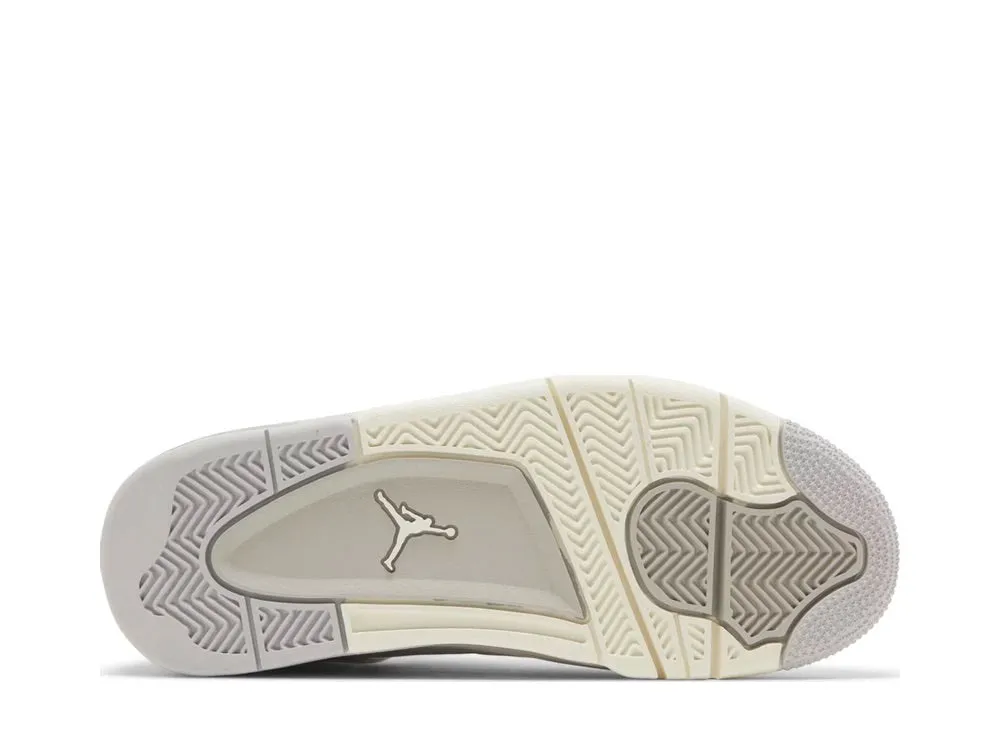 Air Jordan 4 Retro Frozen Moments (W)