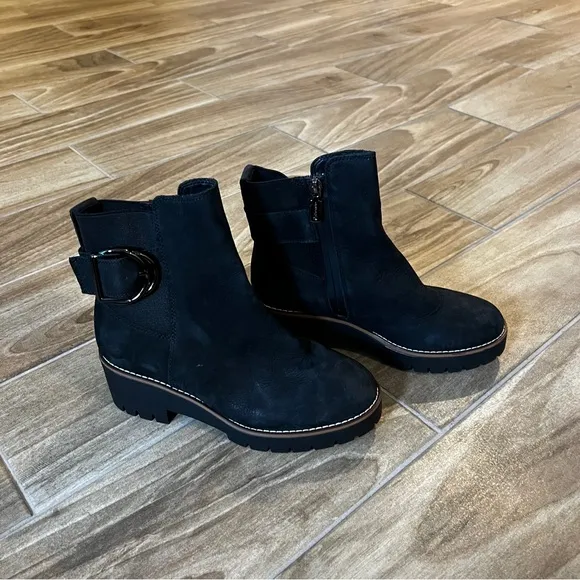 Blondo USA NWOB Dagger Waterproof Bootie SIZE 6