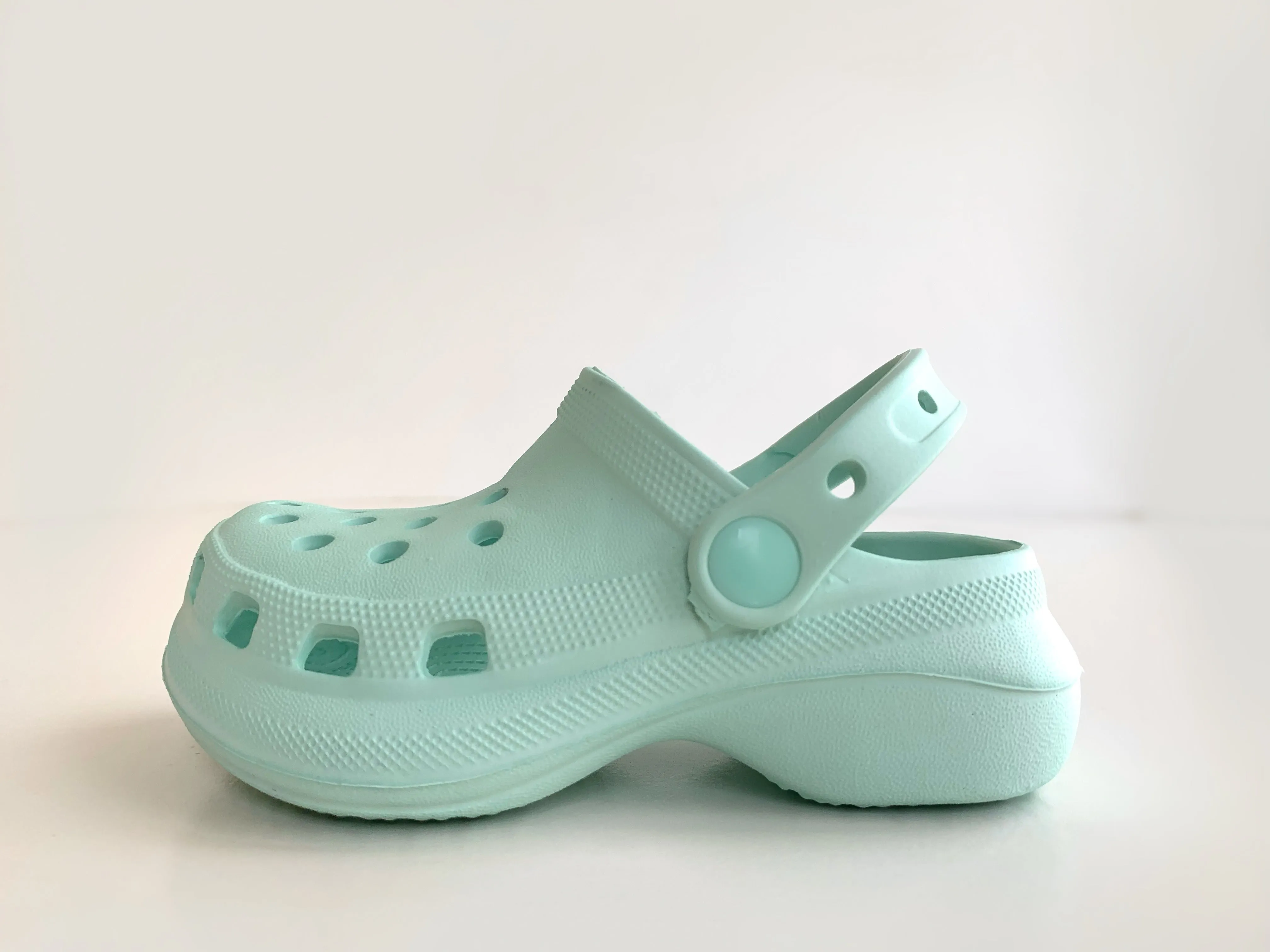 Clogs