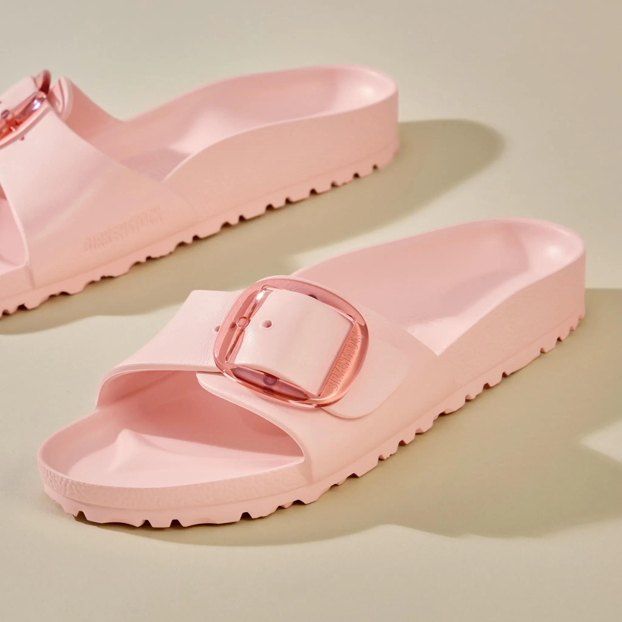 EVA MADRID BIG BUCKLE - LIGHT ROSE