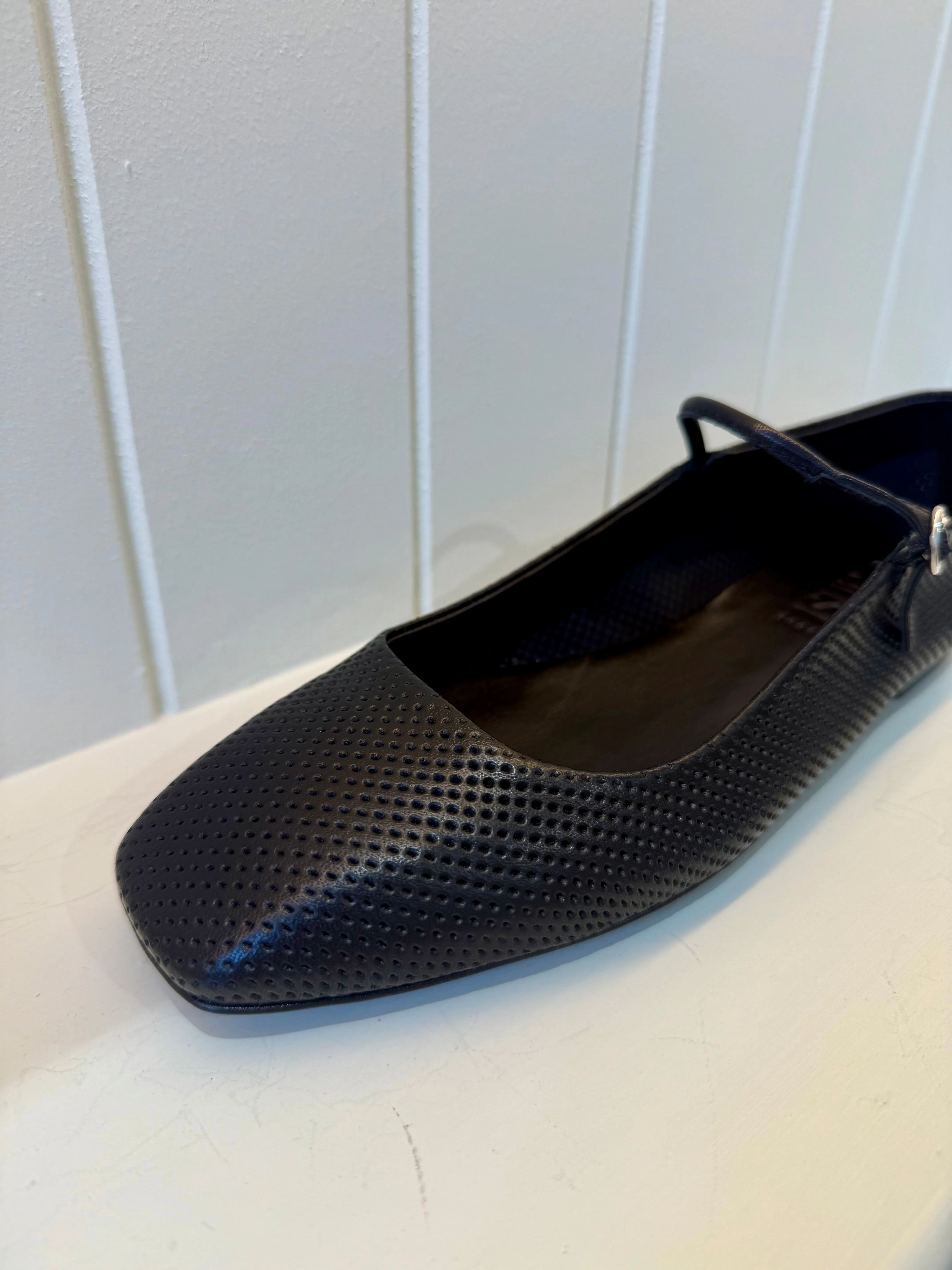 Evita Ballerina - Black