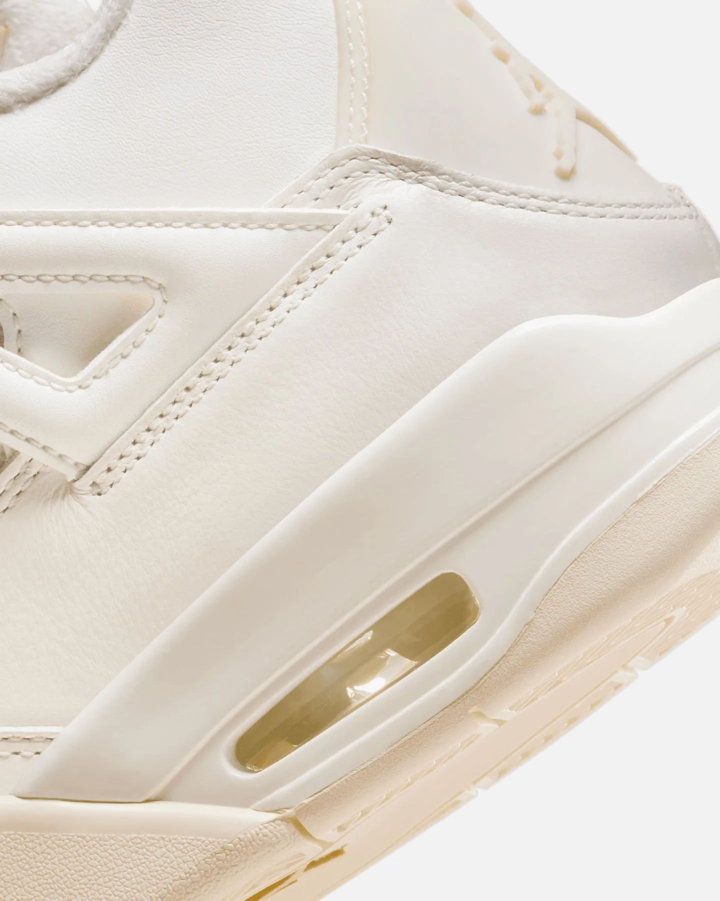 Jordan Women's Air Jordan 4 Retro "White And Gold" Sail/Metallic Gold