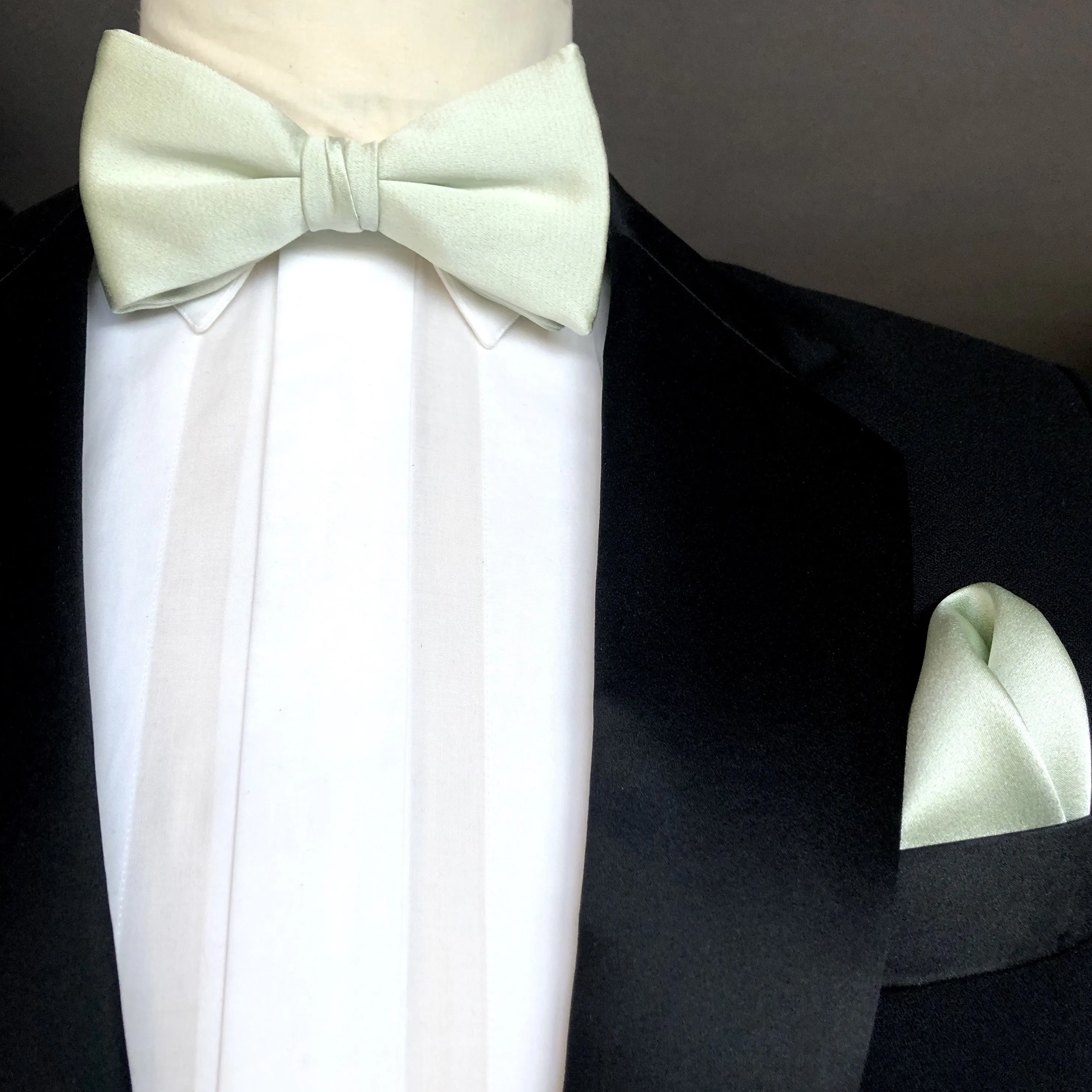 Mint Bow Tie