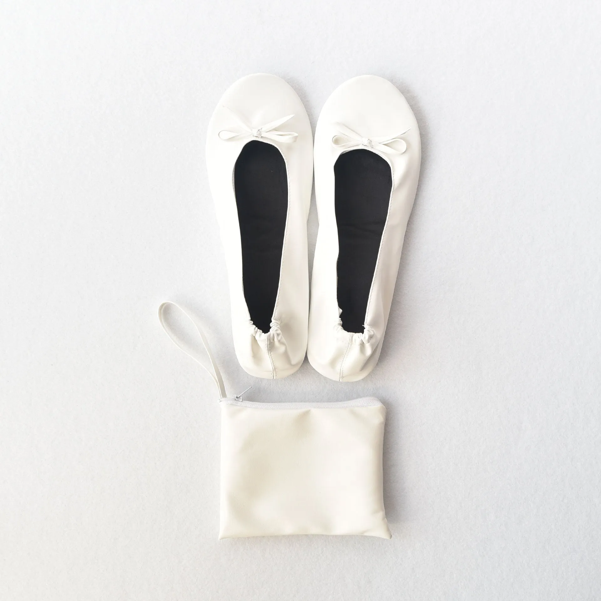 Wedding Foldable Flats: Elegant Convenience for Your Guests-White-FF-WH